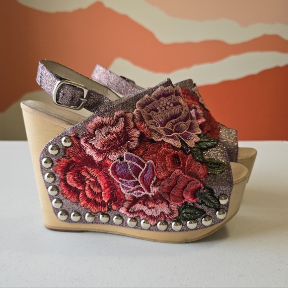 Jeffrey Campbell Shoes - Jeffrey Campbell Snick Platform Wedge Sandal Women's 9 Colorful